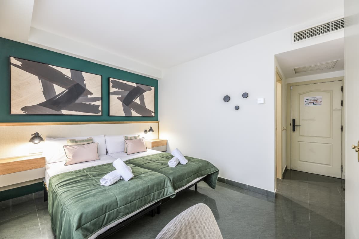 Habitación con dos camas